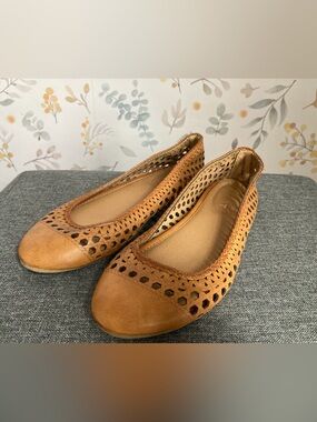 Report Tan Laser-Cut Leather Ballet Flats